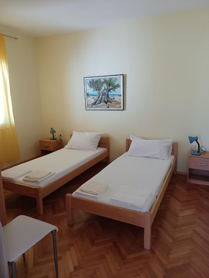 Apartments With A Parking Space Pag - 6325 Pag Town Zewnętrze zdjęcie